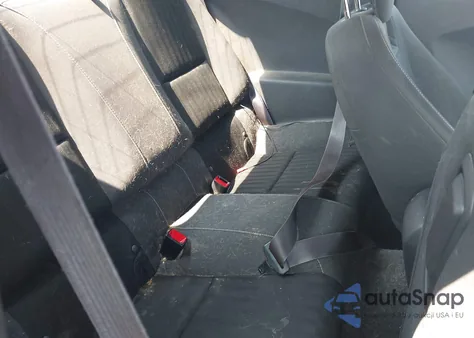 2015 Chevrolet Camaro Ls z USA, uszkodzony, nr VIN 2G1FB1E39F9108847